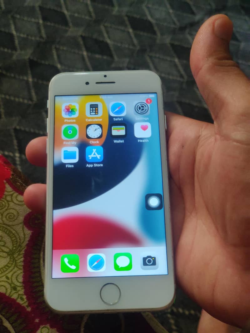 Apple iPhone 7 9