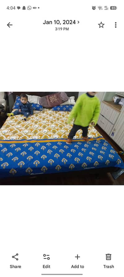 king size bed
