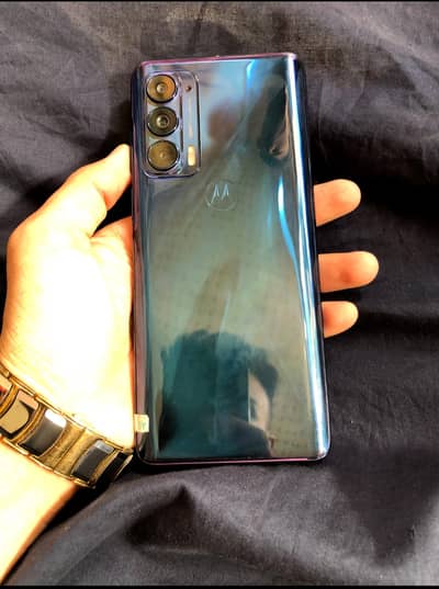 Motorola edge 2021
