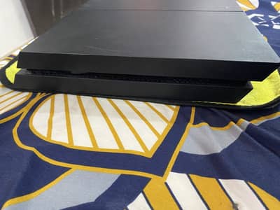 Ps4 Fat 500gb plus 3 game 10/10