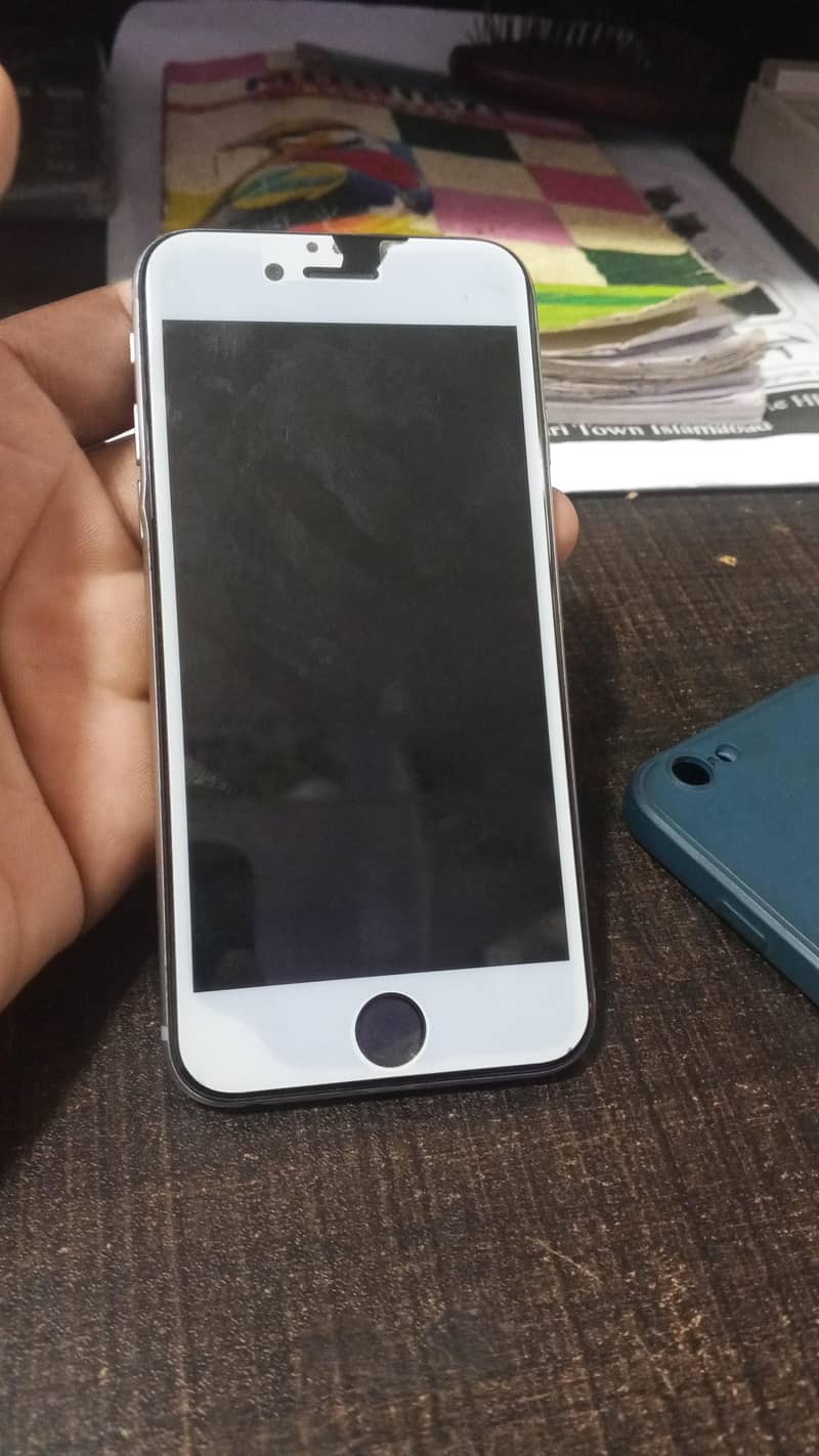 Apple iPhone 6 3
