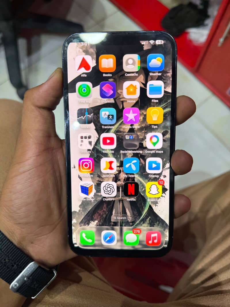 Apple iPhone 13 Pro Max 3
