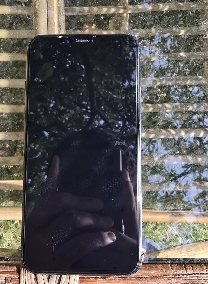 iPhone 11 Pro Max 2