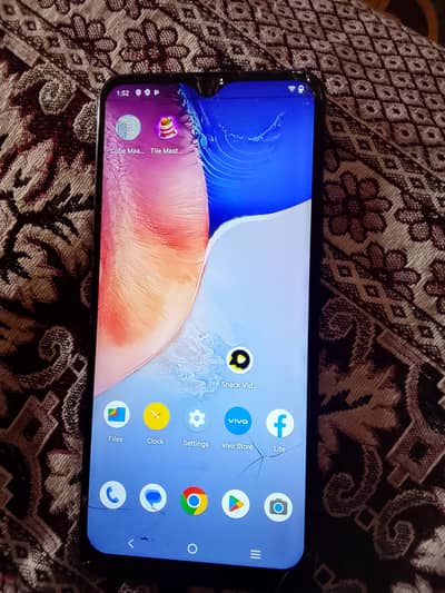 Vivo Y01 2/32 screen damage but working ok condition 8/10  Good Batter