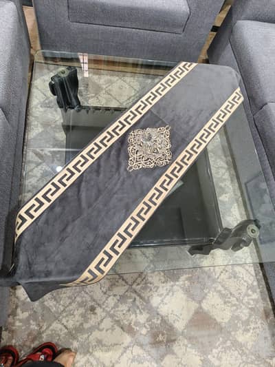 coffee table perfect condition