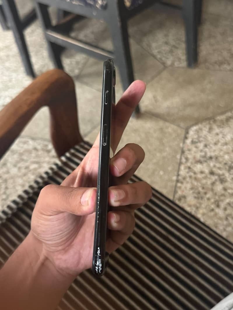 Apple iPhone 7 Plus 3