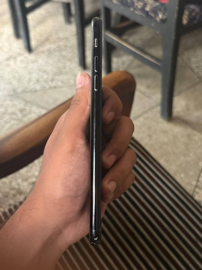 Apple iPhone 7 Plus 4