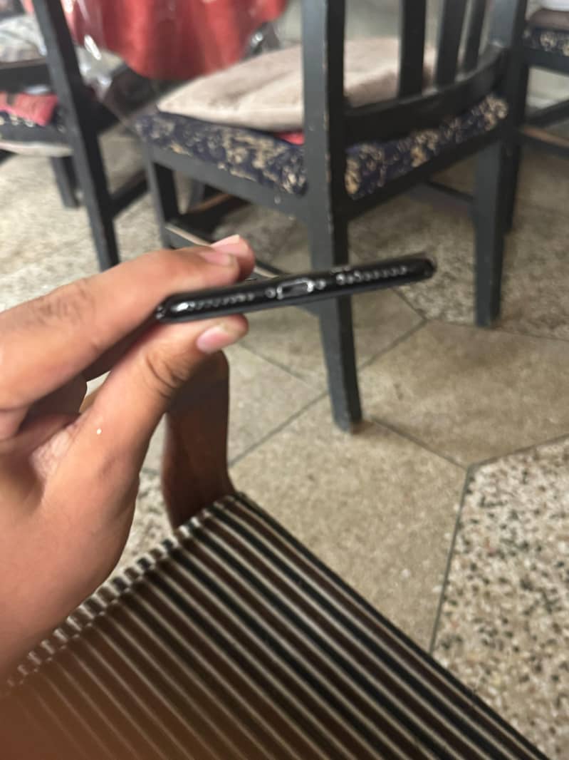 Apple iPhone 7 Plus 5