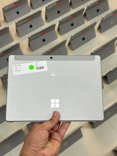 Microsoft Tablet Windows 10 Model 1824 4GB 64GB 10.1 Display Dual Cam