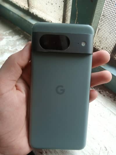 Google Pixel 8