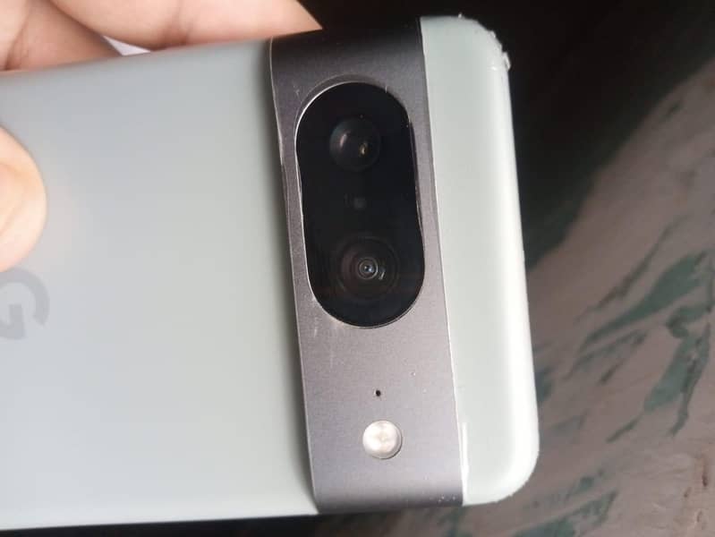 Google Pixel 8 10