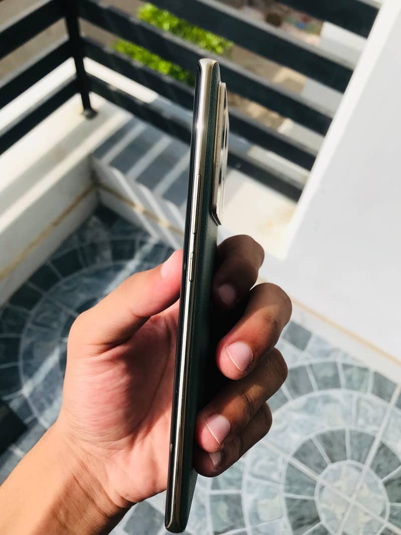 Infinix Note 40 Pro 1