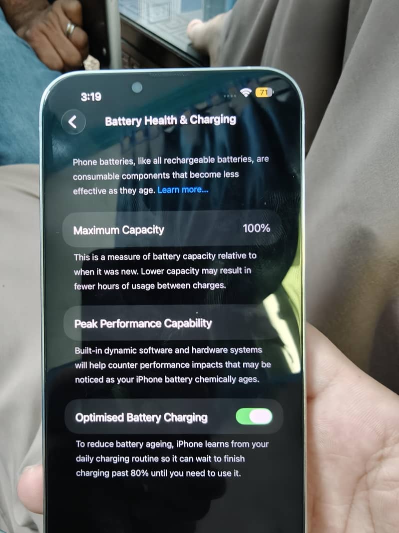 Apple iPhone 13 Pro Max 0