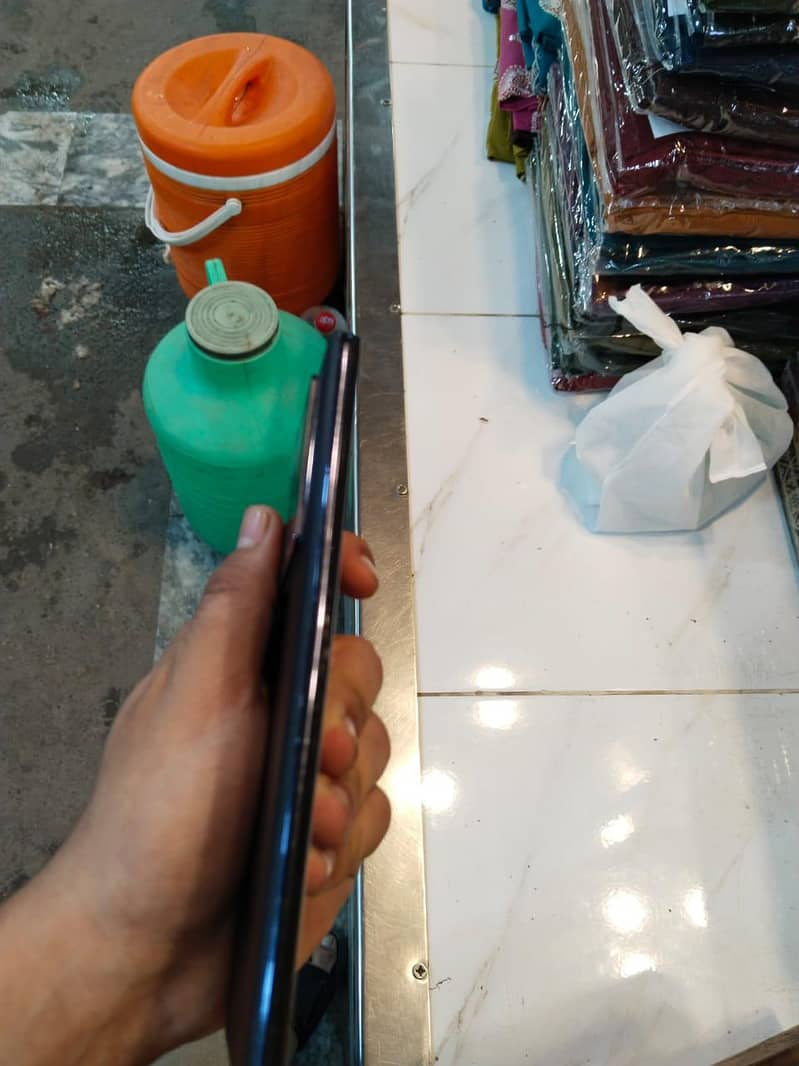 Infinix Note 40 Pro 7
