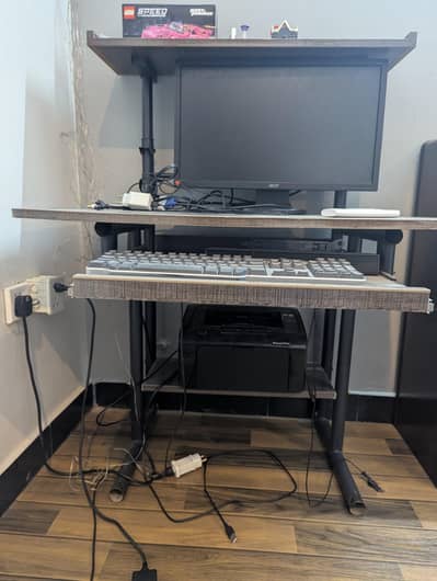 Computer Table