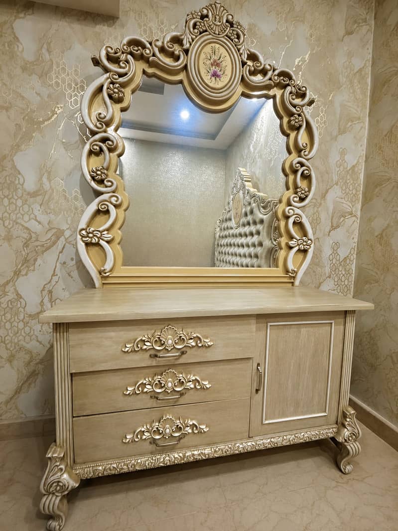 Luxurious bedset 3