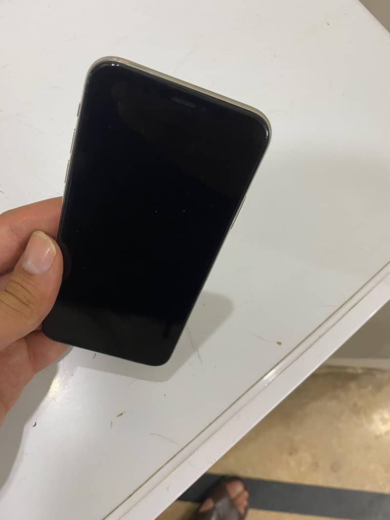 Iphone X (Used) 2