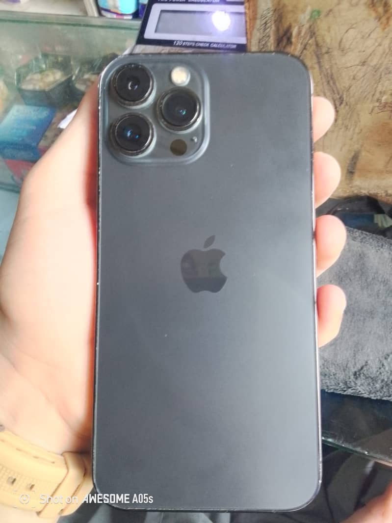 Apple iPhone 13 Pro Max 0