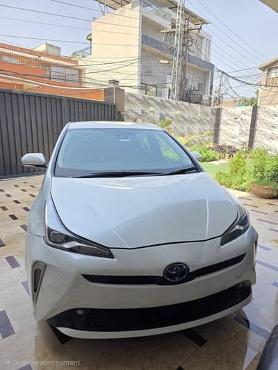 Toyota Prius 2021