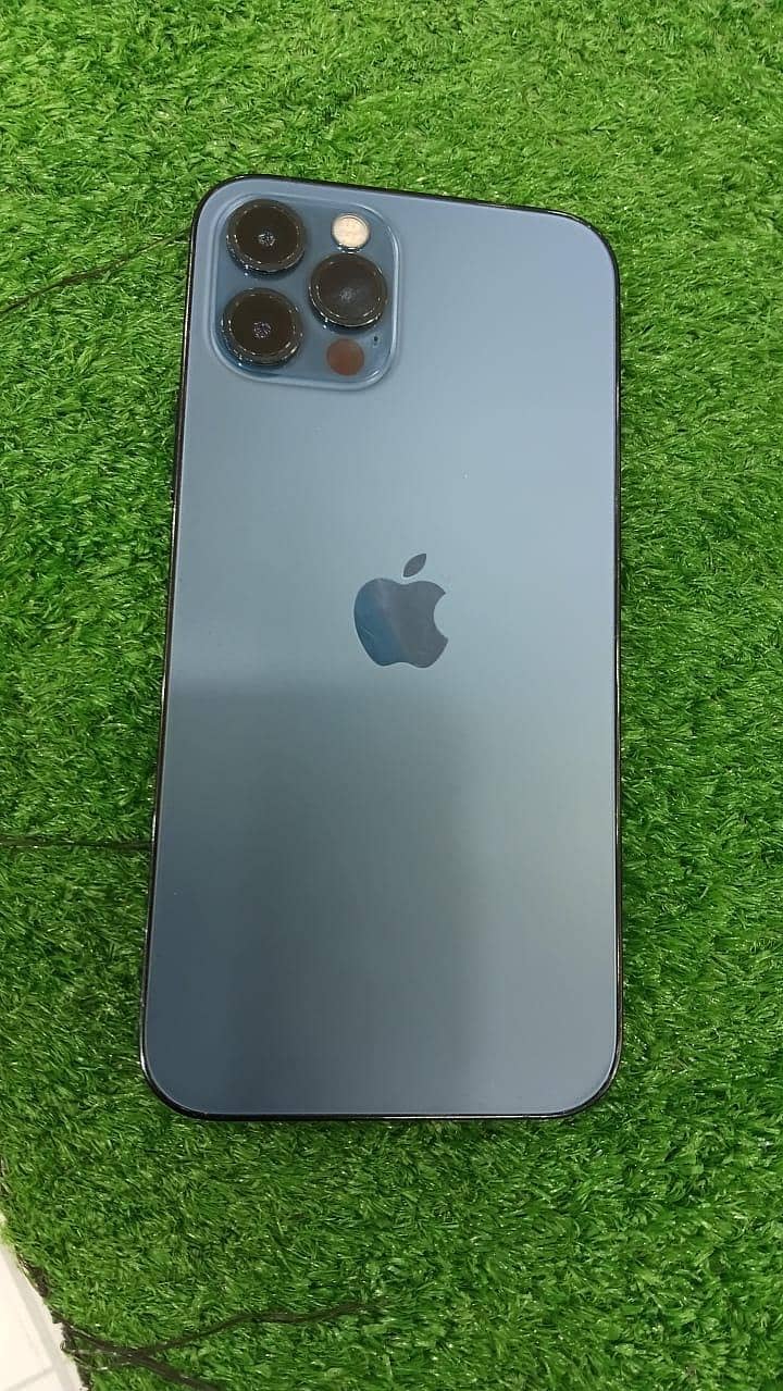 Apple iPhone 12 Pro 0