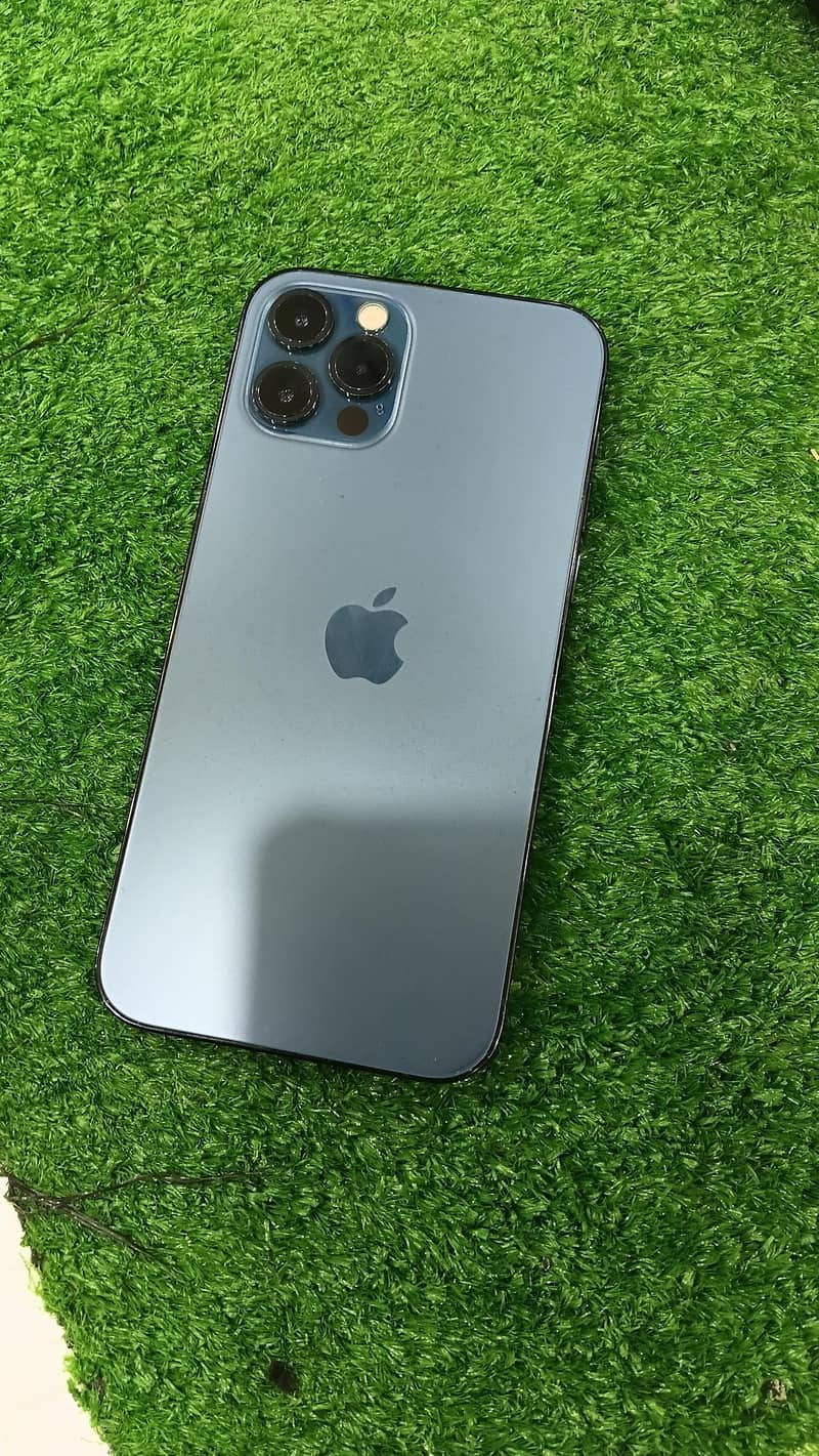 Apple iPhone 12 Pro 4