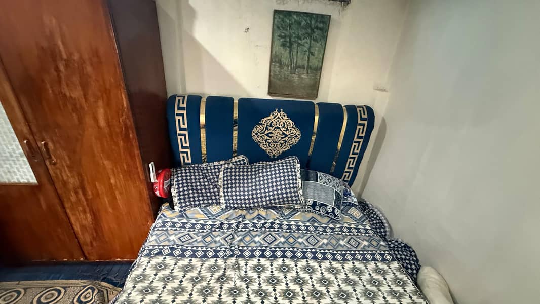 King size duble bed. 9
