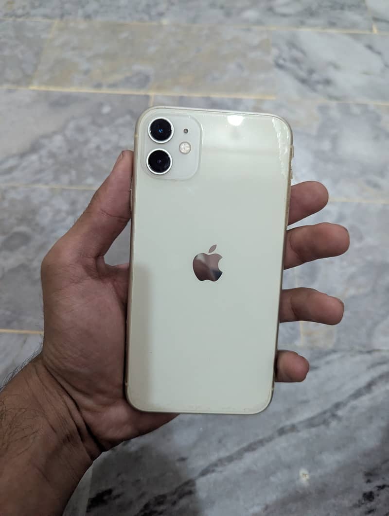 Apple iPhone 11 0