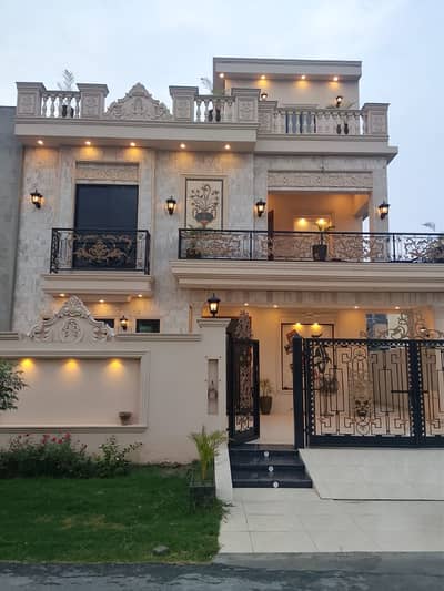 10 Marla Ultra Modern Luxury Cheapest House Available For Sale