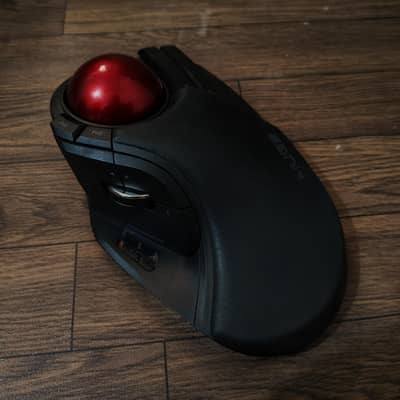 Elecom Huge - Wireless Trackball Mouse