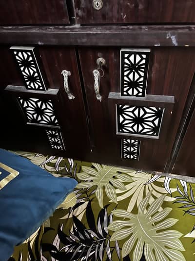 bedroom set king size bed with sider,dressing ,wardrobe 3door divider