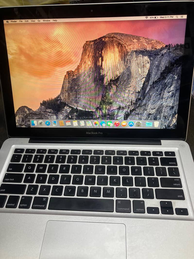 Apple Macbook Pro 0
