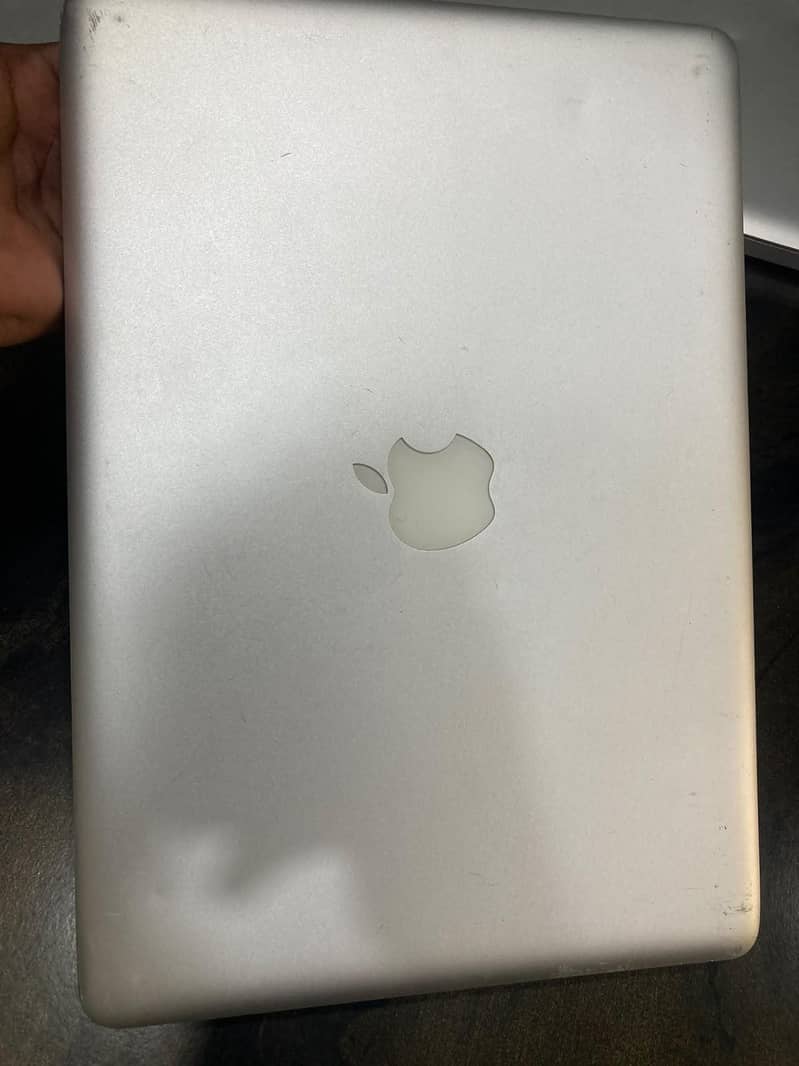 Apple Macbook Pro 8