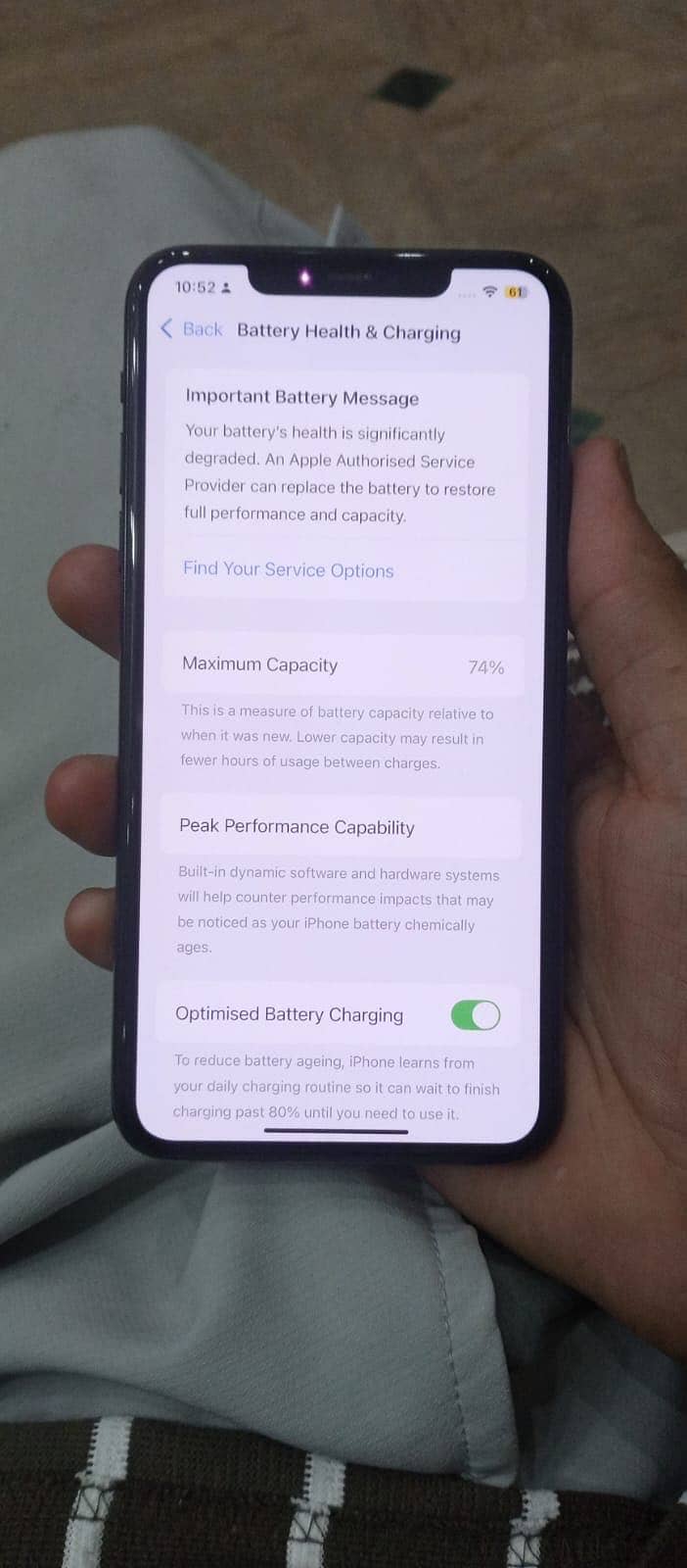 Apple iPhone 11 Pro Max 2