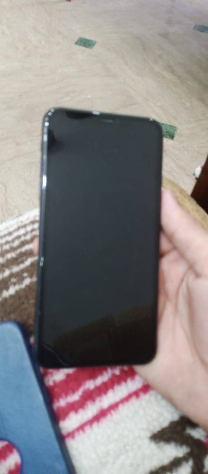 Apple iPhone 11 Pro Max 4