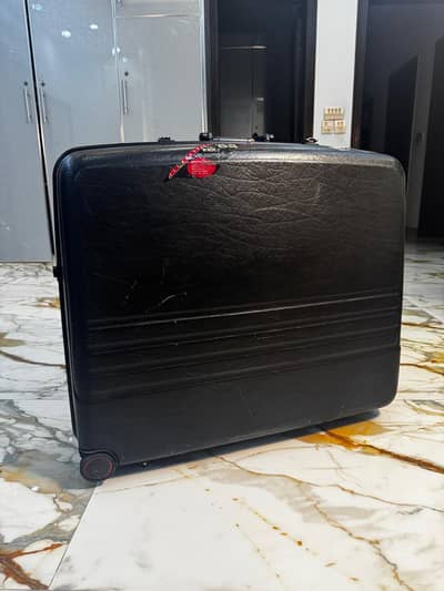 imported suit cases