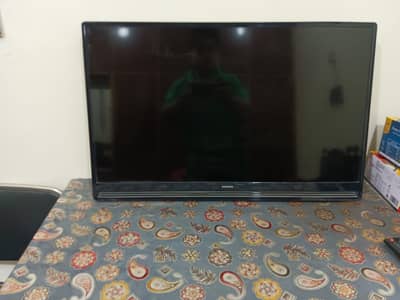 Samsung 32 Inch LED TV for Sale – Rs. 25,000