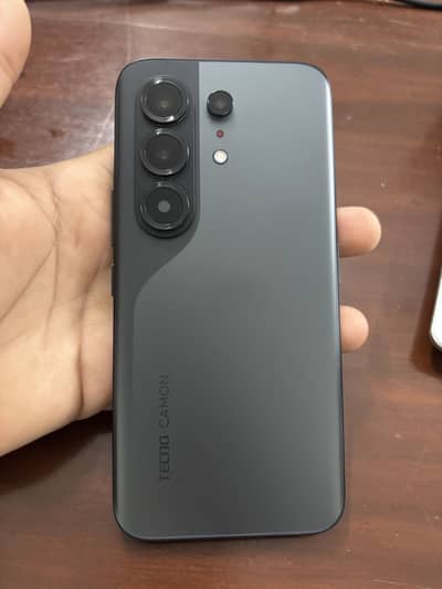Tecno CAMON 50 pro