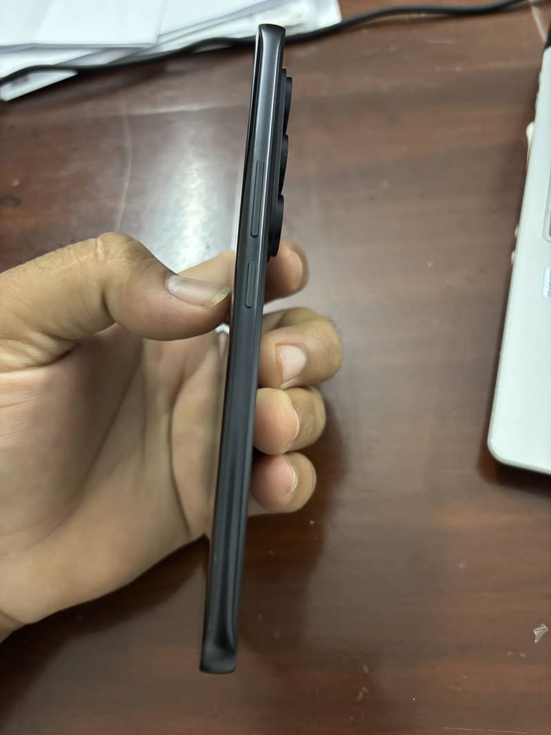 Tecno CAMON 50 pro 4