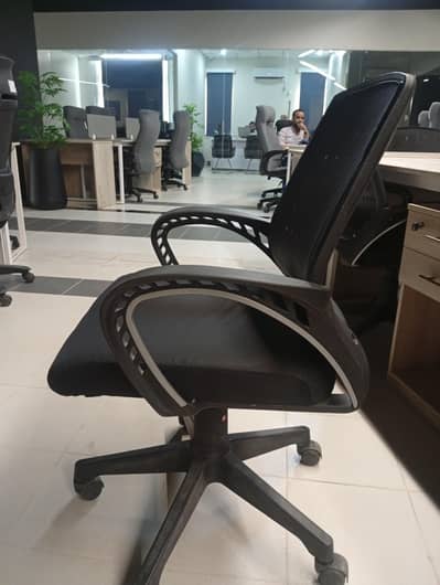 Office Revolving Chairs