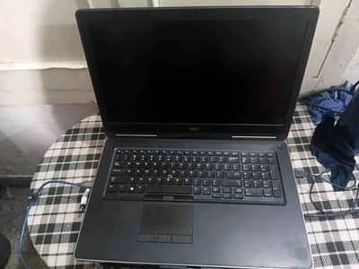 Dell Precision 7720 Powerfull Machine 16 GB Graphic Card dedcated