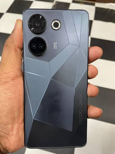 Tecno CAMON 20