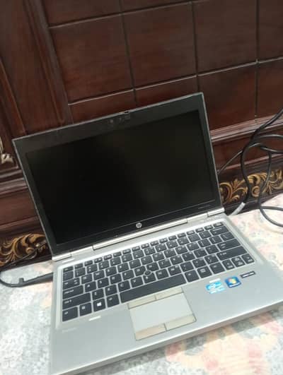 laptop available good condition