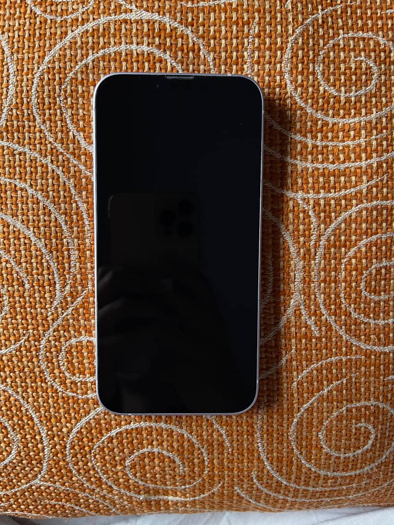 Apple iPhone 14 2