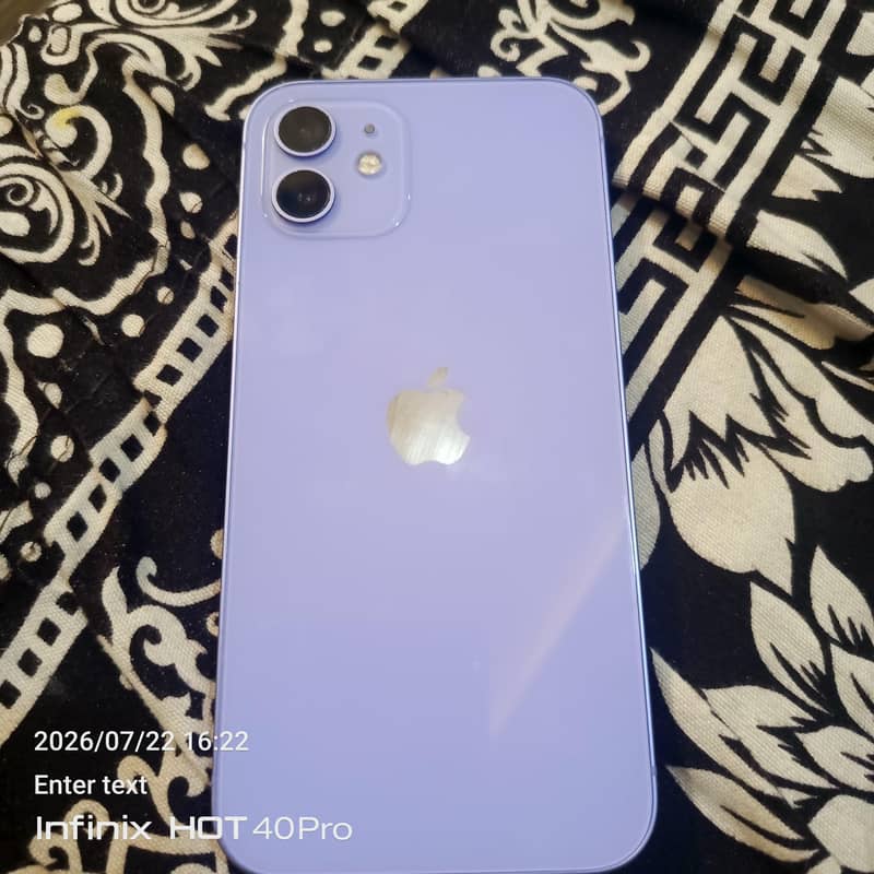 Apple iPhone 12 2