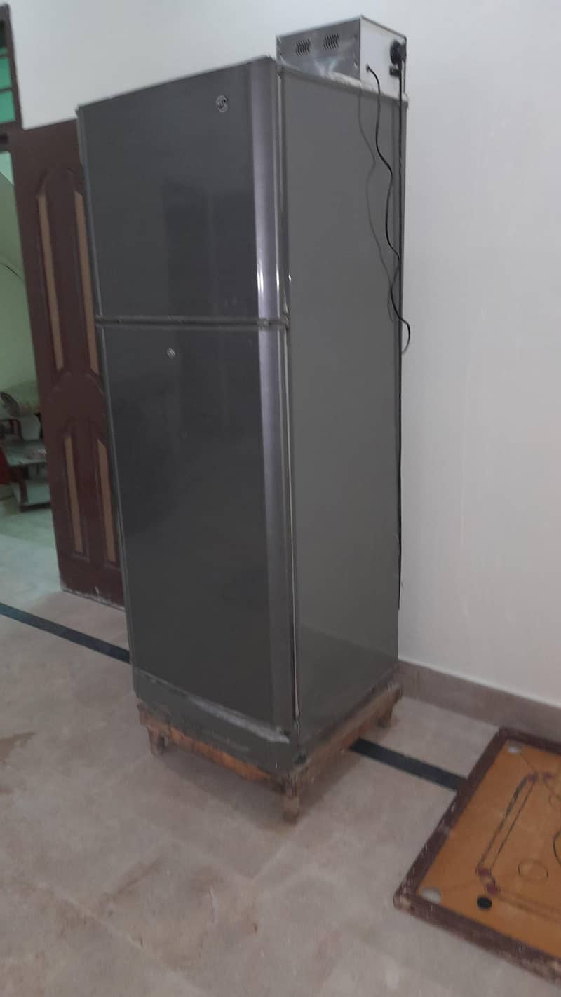 Refrigerator 1