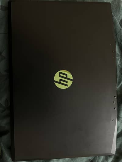 HP Pavilion 15 - i5 8th gen - 8/200 GB