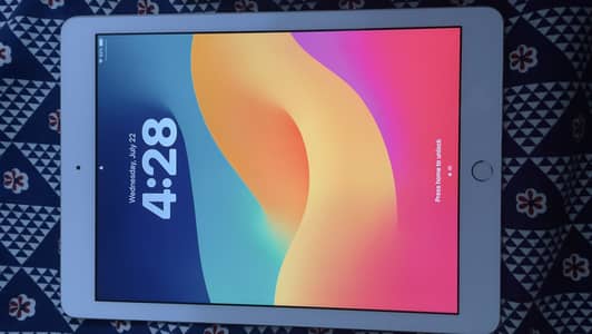 Ipad 6th Generation with cover