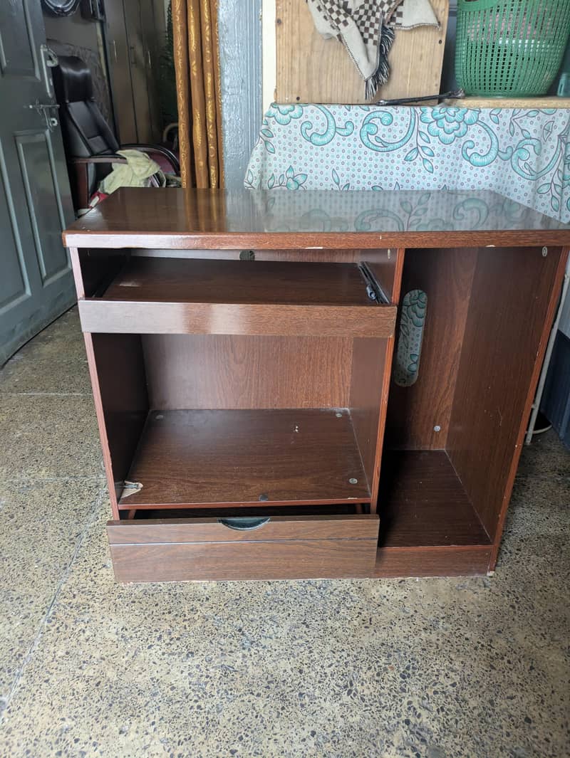 PC table 0
