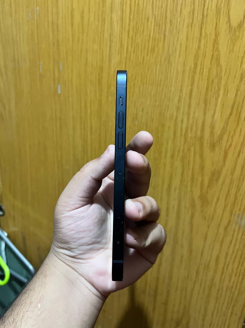 Iphone 12 jv 3