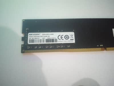 Hikvision 8 gb ddr 4 3200 mhz desktop ram good condition